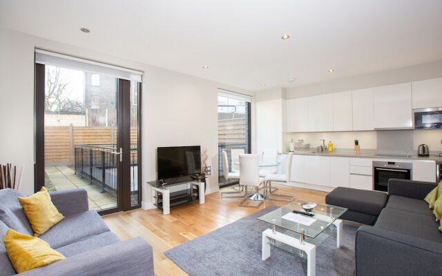 Split Level 2 Bed In Maida Vale, Near Paddington