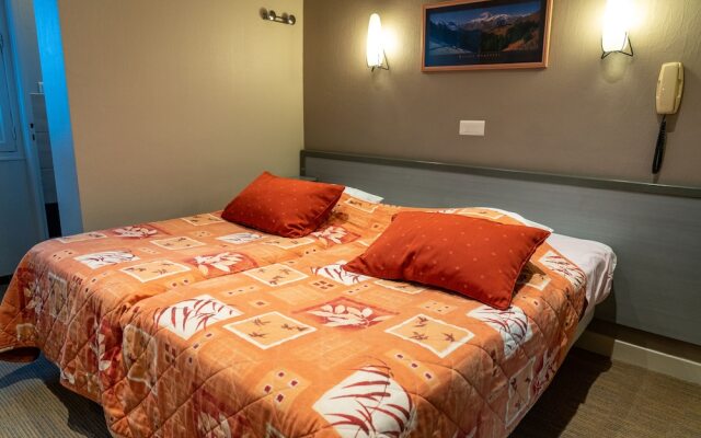 Au Primerose Hotel