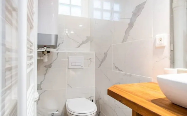 Authentic Apartment - 1br/4p - Bastille/voltaire