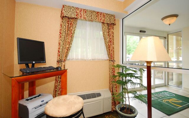 Maine Evergreen Hotel, Ascend Hotel Collection