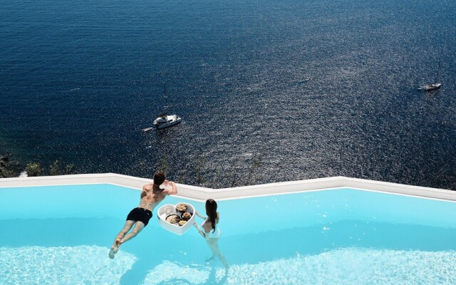 Olvos Luxury Suites