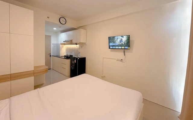 Pleasant And Good Location Studio At Bale Hinggil Apartment