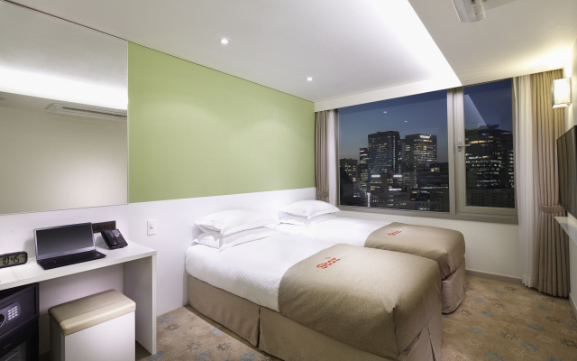 Staz Hotel Myeongdong 2