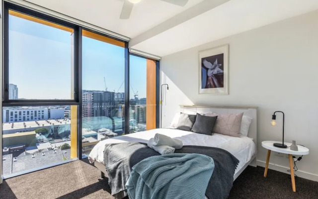 Fortitude Valley 2bed Parking Pool Showground Qfv010