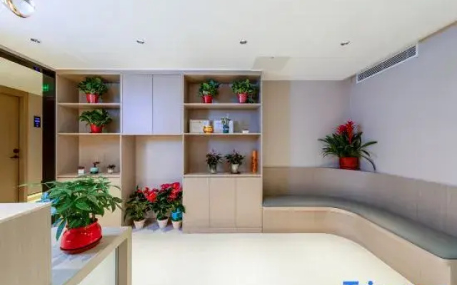 Taiji Hotel (Beijing Guomao Subway Station Branch)