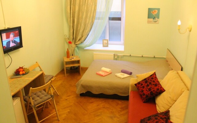 Apartments near Letniy Sad