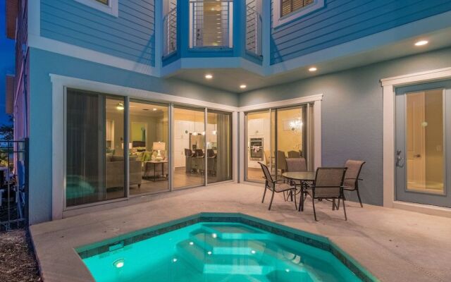 Paradise Breeze 5 Bed Villa Furnished by RedAwning