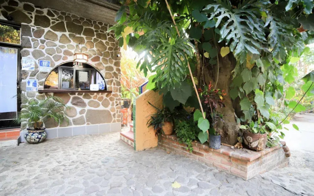 Posada Bugambilias