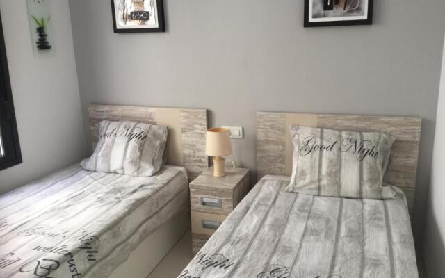 Playa Elisa Bay app 411