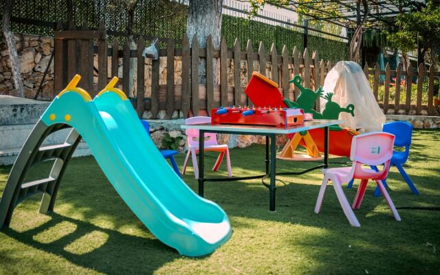 Pamukkale Apollon Garden