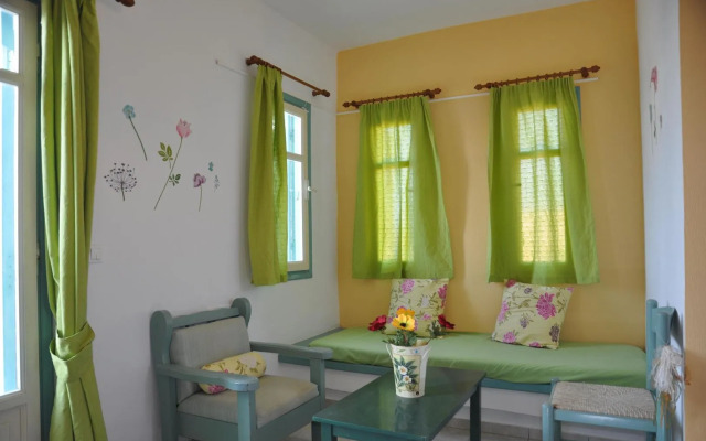 Anixi Apartments