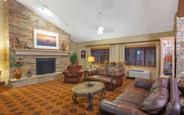 AmericInn by Wyndham Okoboji