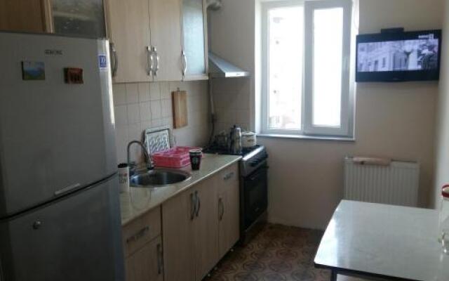 95/101 Gorgiladze St