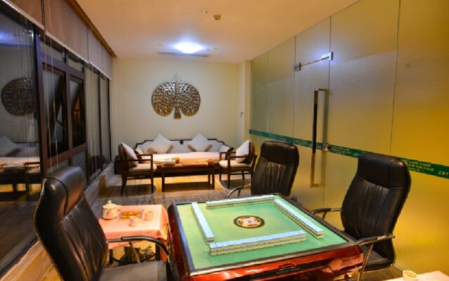 Hainan Mount Qixian Tang Hotel