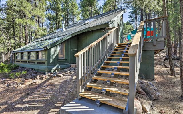 Woodsy Flagstaff Hideaway w/ Deck + Sunroom!