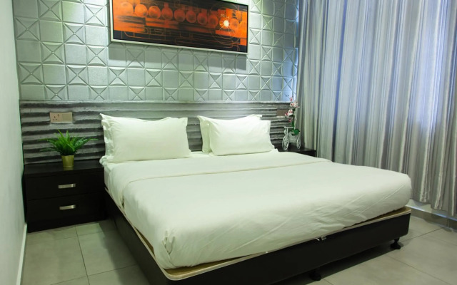M Design Hotel at Shamelin Perkasa