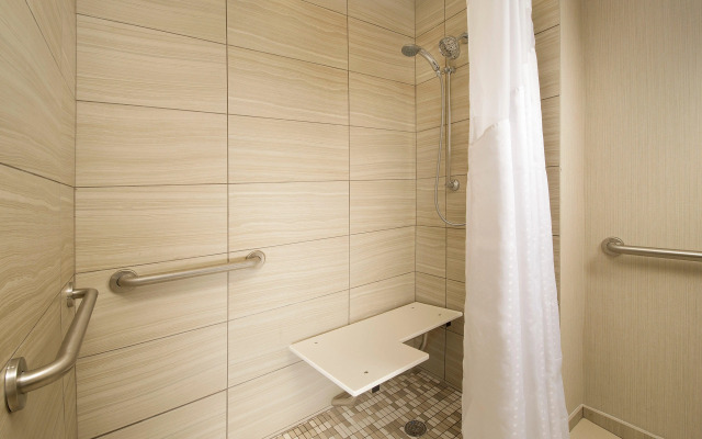 Holiday Inn El Paso Airport by IHG