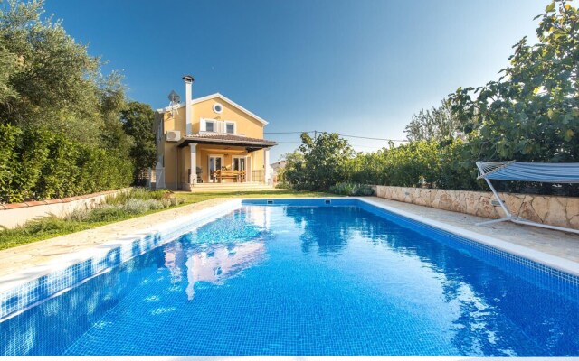 Villa Stella with pool