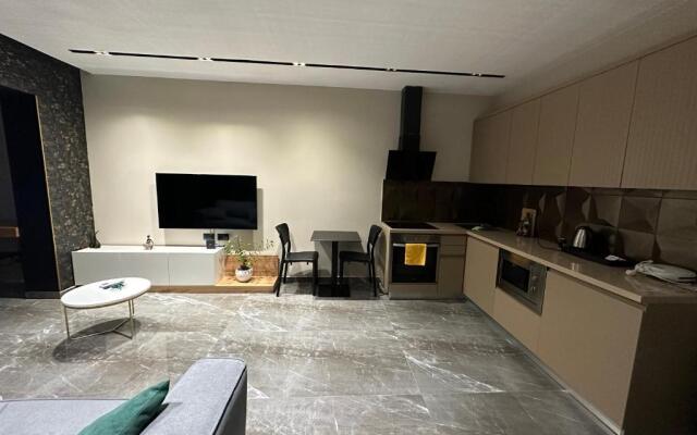 La Mirage Apartment 01