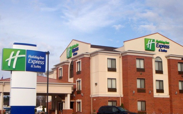 Holiday Inn Express Hotel & Suites South Bend, an IHG Hotel