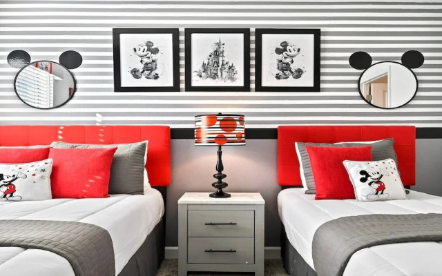 Storey Lake 10br Home Pool/spa/game Room,greenview