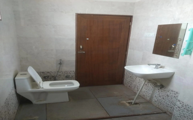 Capital O 82220 Athitya Resort