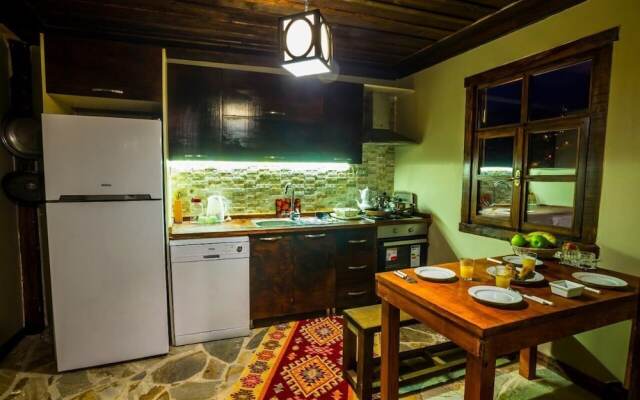 Şamlıoğlu Historical Mansion