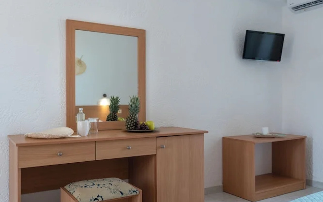 Yiasemi Faliraki rooms