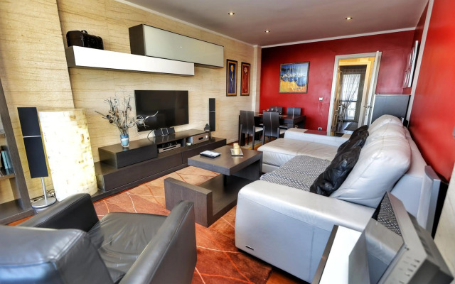 Piso sobre mar junto al Faro de Suances