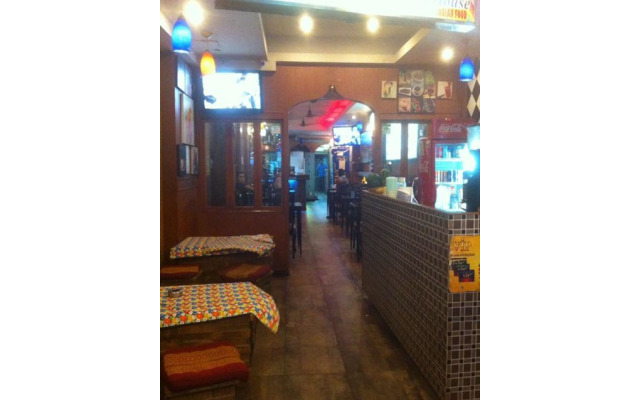 Khaosan Rainbow Hostel