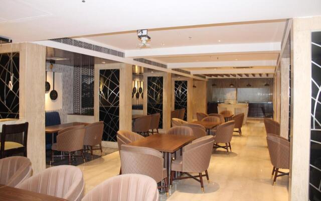 Bellmont Hotel Noida