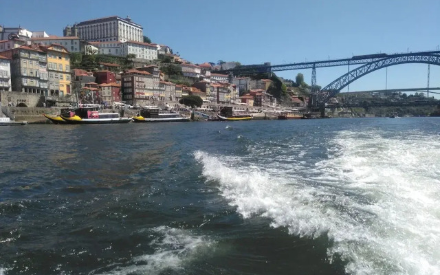 Oporto Douro Floating House