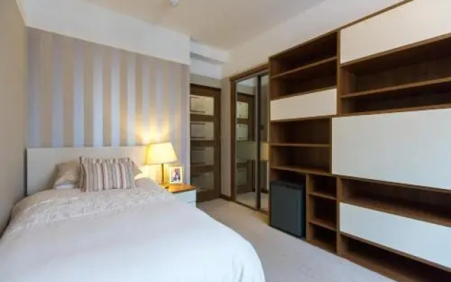 Vincent House London Residence