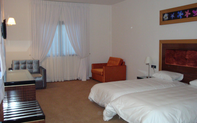 Dovitel Boutique Hotel