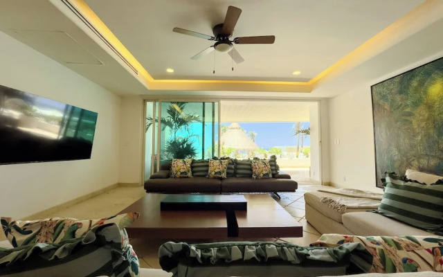 Apartamento Espacioso con Vista al Mar