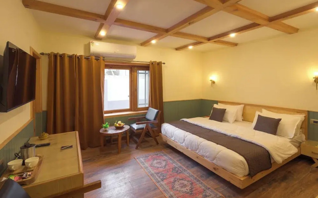 PalPenzy - Bespoke Premium Stay