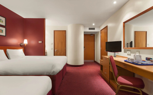 Travelodge by Wyndham Seymour