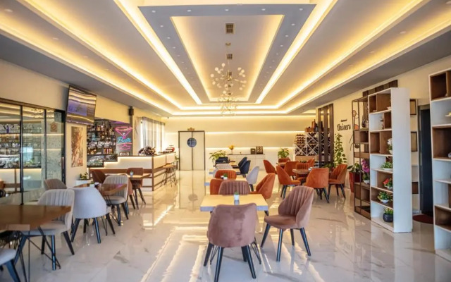 Hotel Univers