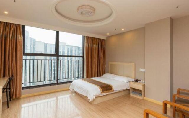 Super 8 Hotel (North Square of Suzhou Railway Station)