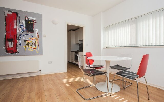 Modern 2 Bedroom Flat In West Ham