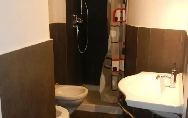 Jonathan House Hostel
