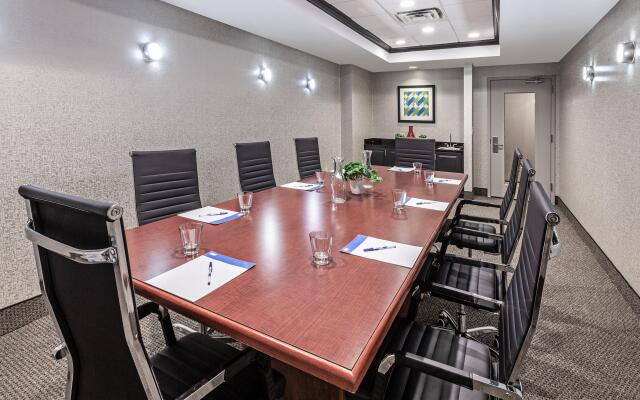 Holiday Inn Express & Suites Baton Rouge East by IHG