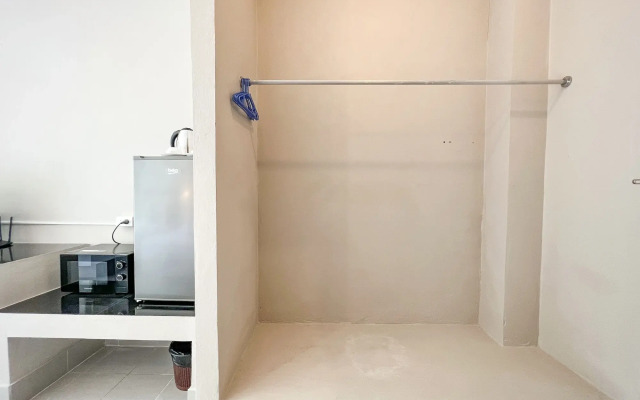 Tri's Miracle Kata Beach Side