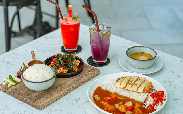 Ratri Hotel Phuket Old Town