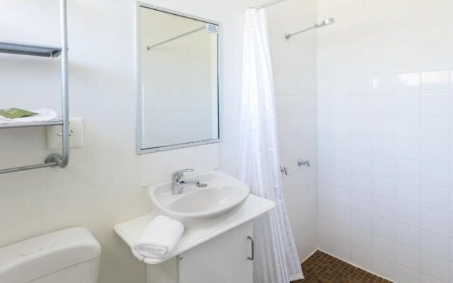 Summer East Serviced Apartments