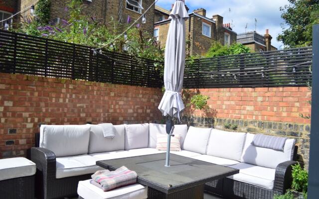 Architecturally Designed Garden Flat