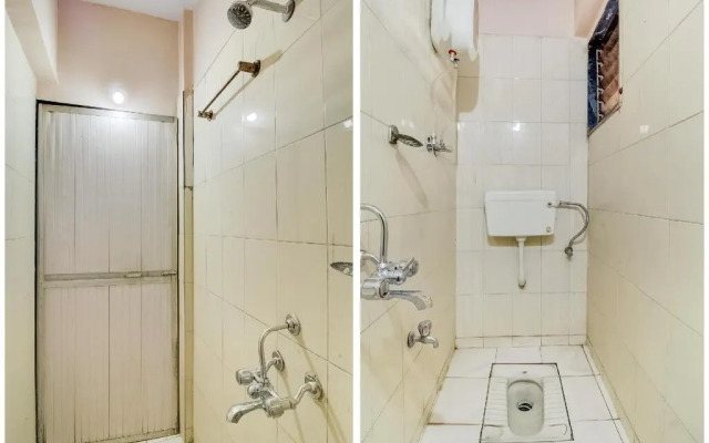 Sristi Palace by OYO Rooms