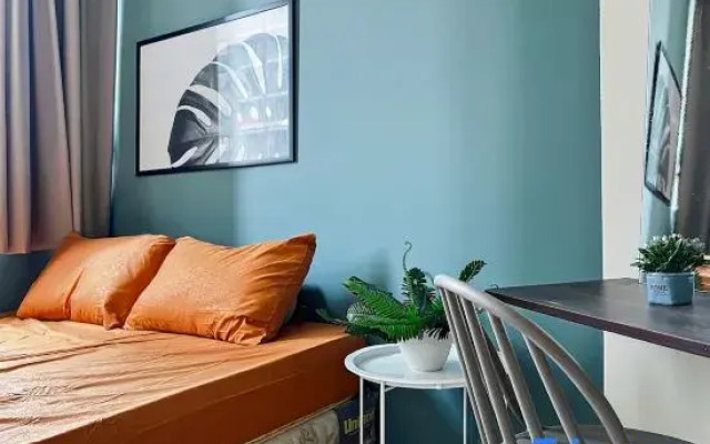 Large and Strategic Rasuna Apt 3BR with WiFi &Pool