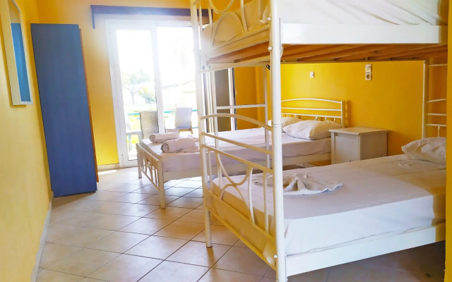 Koulouris Beach Hotel