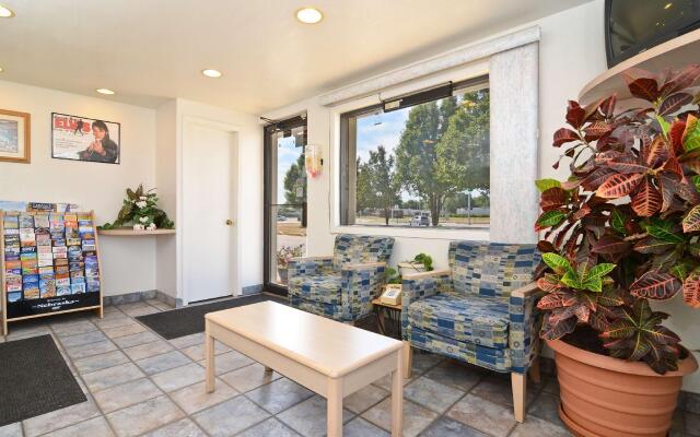 Americas Best Value Inn Lincoln